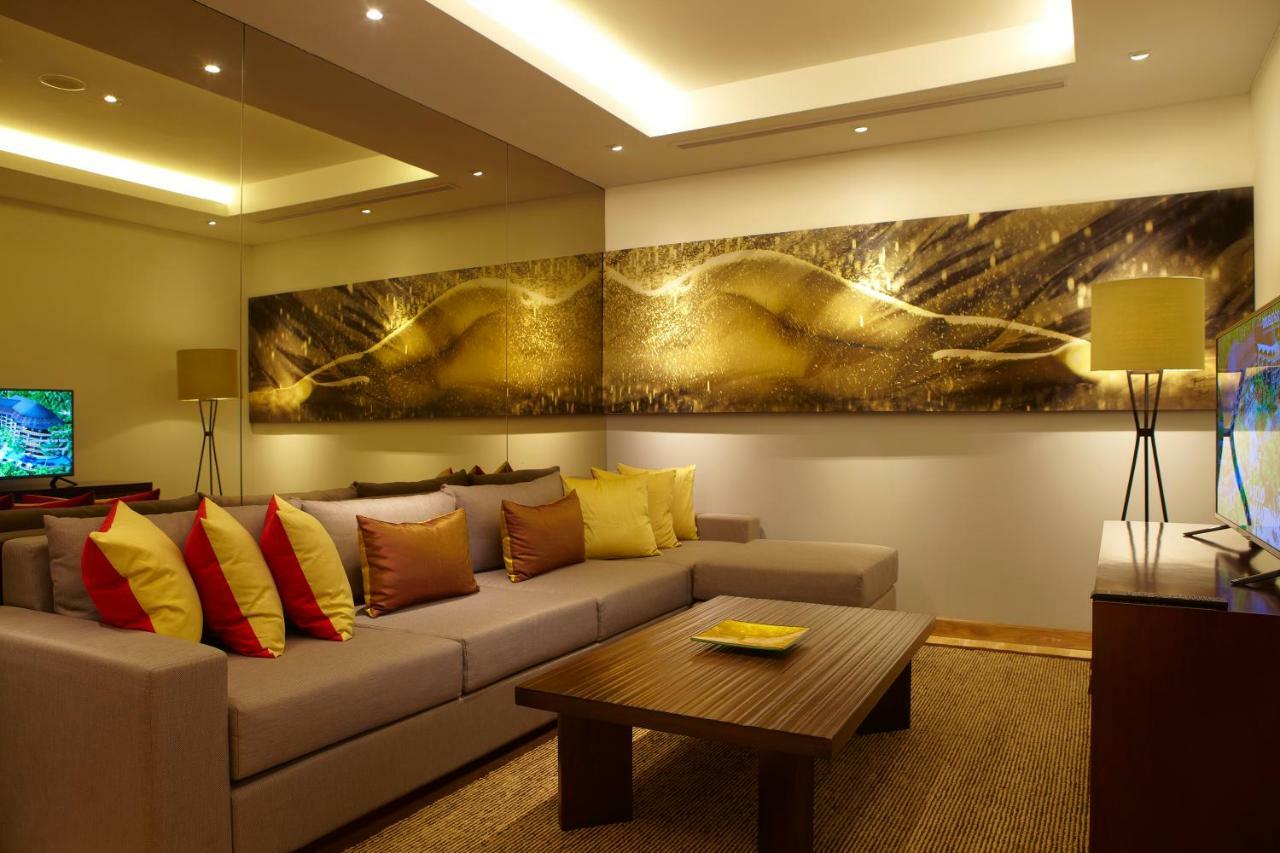 Double - Six, Luxury Hotel - Seminyak Eksteriør bilde A living room